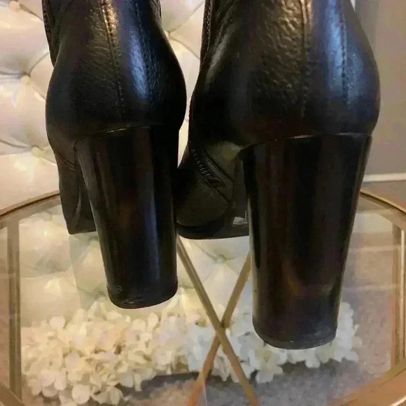 Prada Boot Mid Calf Double (2) Zippers High Heels Size 8 Black Soft Leather. - Picture 6 of 13